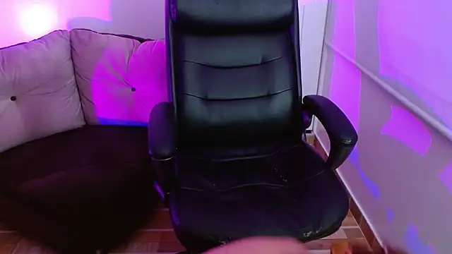 milfrousse online show from 9, 2, 2026