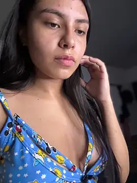 Snapshot of hurrem_18 chatting on 3, 2, 2026 hurrem 18 online show from 3, 2, 2026