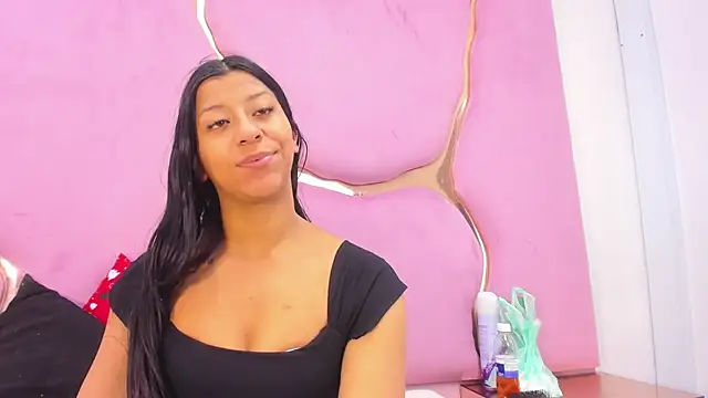 VaneLin18 online show from 1, 11, 2025