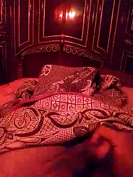 Snapshot of AHMED0233 chatting on 21, 7, 2026 AHMED0233 online show from 21, 7, 2026