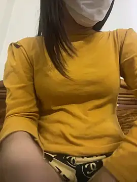 Tuongvy05 online show from 26, 2, 2025