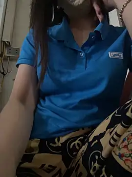 Tuongvy05 online show from 7, 3, 2026