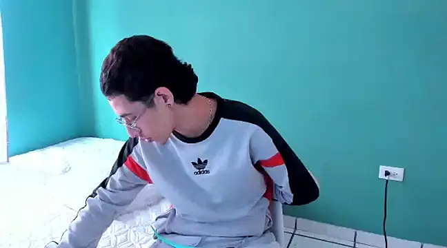 Chandler ken online show from 28, 12, 2024