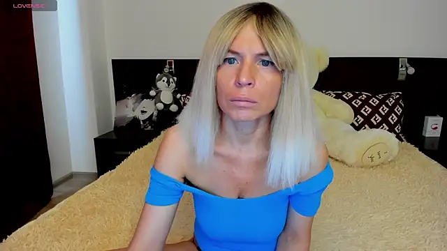 Snapshot of Hanna_Becrett17 chatting on 14, 6, 2026 Hanna Becrett17 online show from 14, 6, 2026