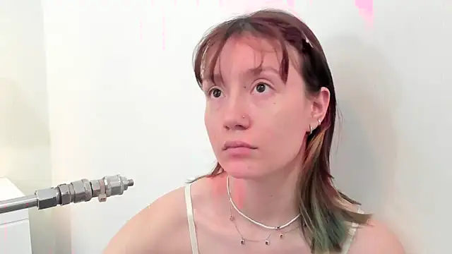 Snapshot of lizzy_davis_1 chatting on 20, 12, 2024 lizzy davis 1 online show from 20, 12, 2024