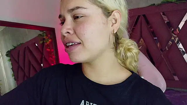 Haelycute online show from 15, 2, 2026