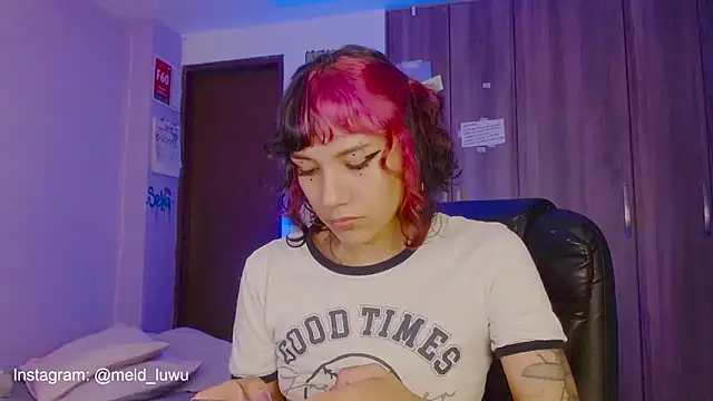 Snapshot of melissahowl chatting on 8, 5, 2026 melissahowl online show from 8, 5, 2026
