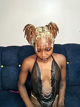 Snapshot of Sexyvyee_ chatting on 18, 3, 2025 Sexyvyee online show from 18, 3, 2025