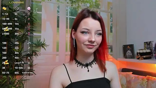 pretty little thing online show from 12, 2, 2025