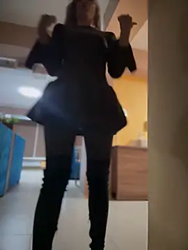 Snapshot of Crazy-Rosa chatting on 8, 2, 2025 Crazy-Rosa online show from 8, 2, 2025