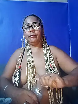 Afroditabichota online show from 2, 10, 2025