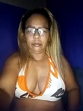 Afroditabichota online show from 19, 10, 2025