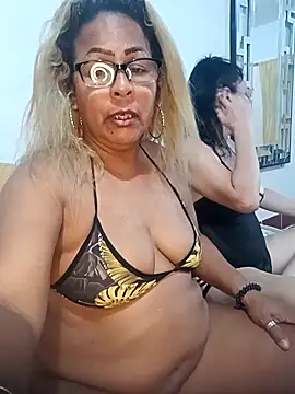 Afroditabichota online show from 31, 10, 2025