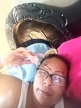 Afroditabichota online show from 27, 11, 2025