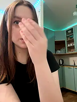 Marylallka5 online show from 6, 12, 2024