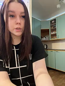 Marylallka5 online show from 22, 1, 2025