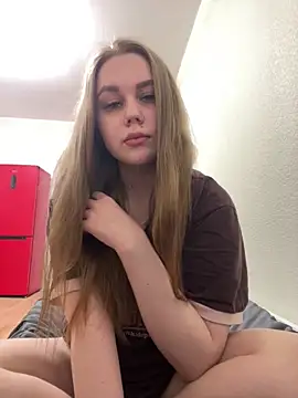 Marylallka5 online show from 5, 4, 2026