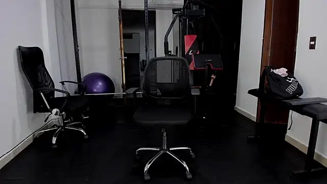 CoupleBigAss online show from 20, 12, 2024