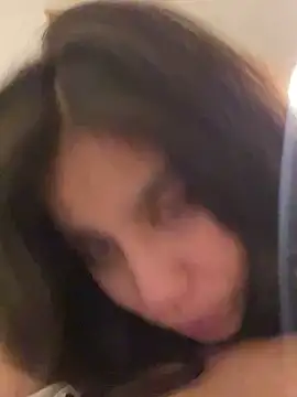 Cuteandhornyy online show from 13, 3, 2025