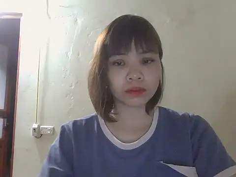 Snapshot of Angela-Eira chatting on 18, 10, 2025 Angela-Eira online show from 18, 10, 2025