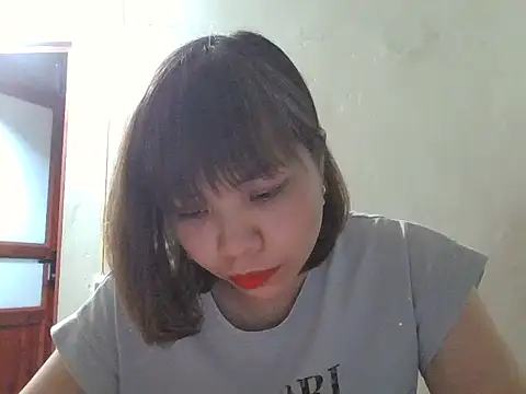 Snapshot of Angela-Eira chatting on 29, 10, 2025 Angela-Eira online show from 29, 10, 2025