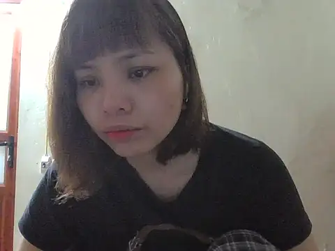 Snapshot of Angela-Eira chatting on 8, 11, 2025 Angela-Eira online show from 8, 11, 2025