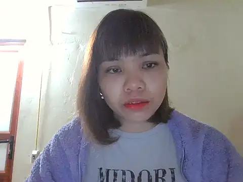 Snapshot of Angela-Eira chatting on 17, 11, 2025 Angela-Eira online show from 17, 11, 2025