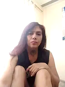 Snapshot of Dakary_hot chatting on 5, 1, 2025 Dakary hot online show from 5, 1, 2025