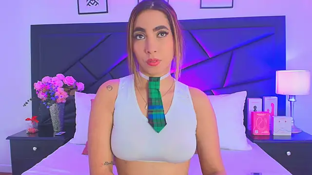 SophieCarther online show from 13, 11, 2025