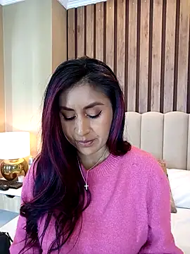 Snapshot of MonicaMoret chatting on 15, 3, 2025 MonicaMoret online show from 15, 3, 2025