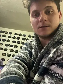 Snapshot of HFDYJLO chatting on 21, 3, 2026 HFDYJLO online show from 21, 3, 2026