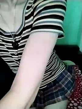 Snapshot of Luxcute286 chatting on 2, 5, 2026 Luxcute286 online show from 2, 5, 2026
