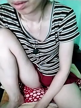 Snapshot of Luxcute286 chatting on 29, 5, 2026 Luxcute286 online show from 29, 5, 2026
