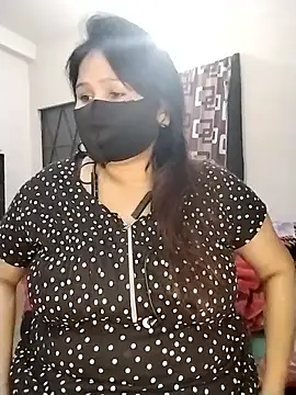 Snapshot of Tishani chatting on 31, 1, 2026 Tishani online show from 31, 1, 2026