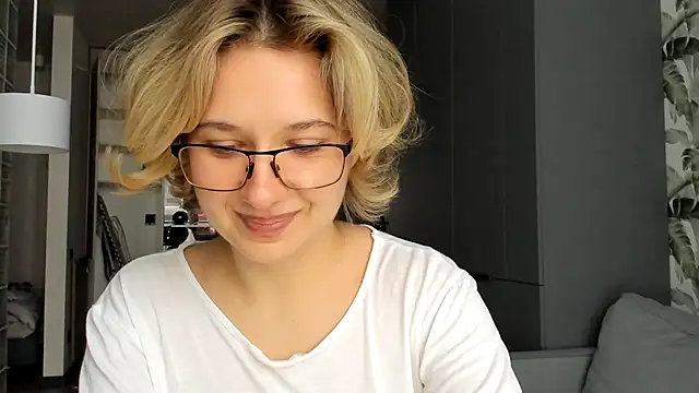 Snapshot of Lilith_lutherlow chatting on 7, 1, 2026 Lilith lutherlow online show from 7, 1, 2026