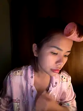 Snapshot of Samsam_567 chatting on 2, 12, 2025 Samsam 567 online show from 2, 12, 2025