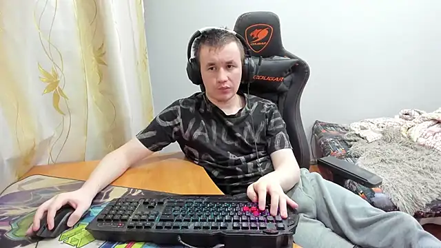 iliaskrislove online show from 7, 11, 2025