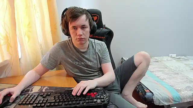 iliaskrislove online show from 10, 3, 2026