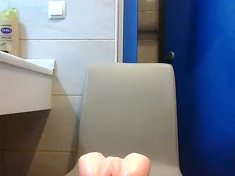 Snapshot of Fuckbyboy chatting on 7, 2, 2025 Fuckbyboy online show from 7, 2, 2025