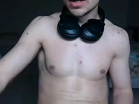 Snapshot of Fuckbyboy chatting on 15, 2, 2025 Fuckbyboy online show from 15, 2, 2025