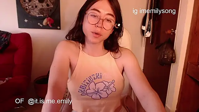 Snapshot of emily_pearl_ chatting on 14, 3, 2026 emily pearl online show from 14, 3, 2026