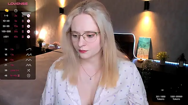 Aemilia  online show from 15, 2, 2025