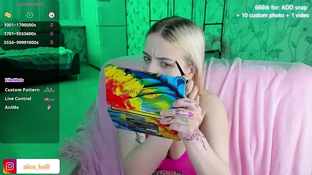 Alice Halle online show from 11, 12, 2024