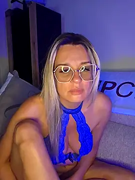 SpicyVicky online show from 22, 4, 2026
