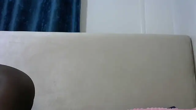 Latiffagodess online show from 31, 10, 2025