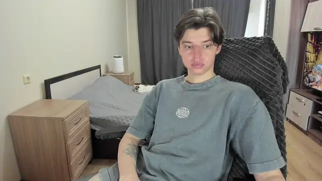 Liam sexy1 online show from 5, 4, 2026