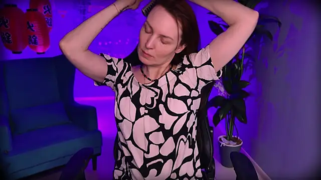 VandaRossi online show from 13, 10, 2025