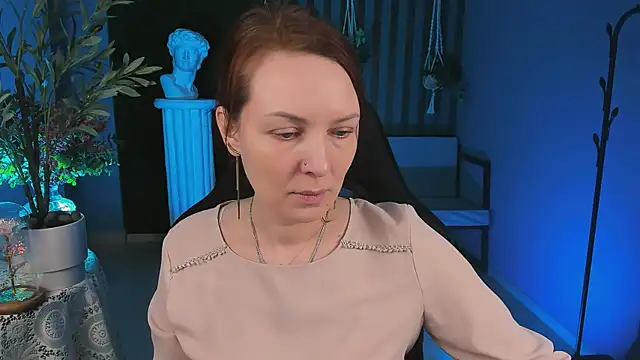 VandaRossi online show from 13, 11, 2025