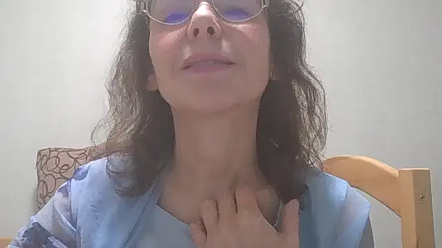 HollyJewel online show from 26, 12, 2024