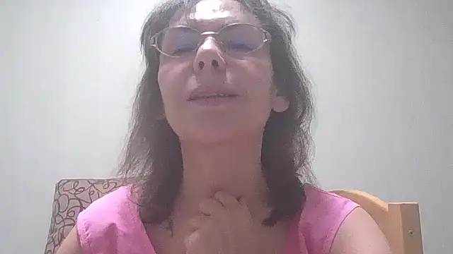 HollyJewel online show from 6, 2, 2025